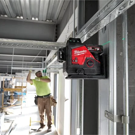 M12™ Laser vert 3 lignes 360° - Milwaukee - M12 3PLKIT-401P 2 M12™ Laser vert 3 lignes 360° - Milwaukee - M12 3PLKIT-401P – Image 2