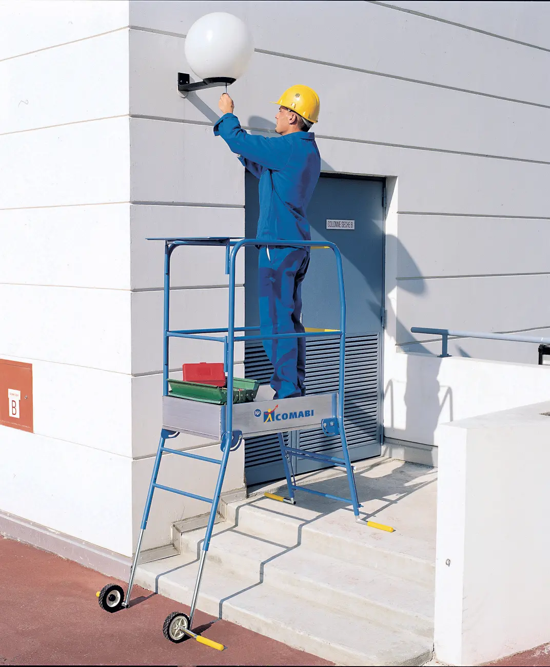 PLATE-FORME INDIVIDUELLE ACIER TETRIS 100 - TUBESCA-COMABI - 03120003 1 PLATE-FORME INDIVIDUELLE ACIER TETRIS 100 - TUBESCA-COMABI - 03120003